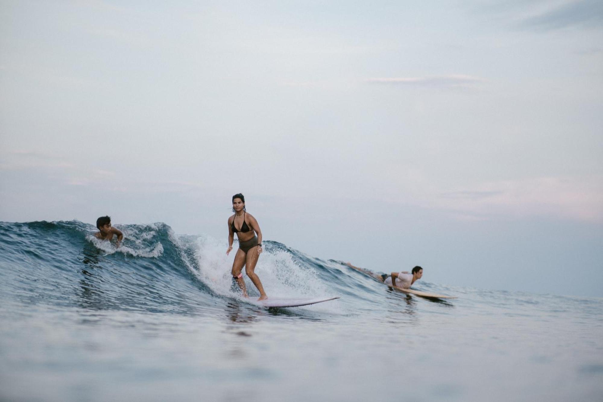 Surf And Yoga Retreat Nicaragua Vandrarhem La Albina Exteriör bild