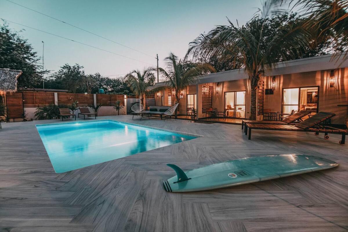 Surf And Yoga Retreat Nicaragua Vandrarhem La Albina Exteriör bild